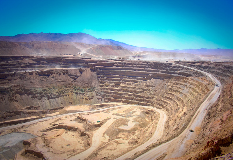 Das Bild zeigt eine Kupfermine in Chuquicamata.