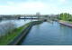 Blick auf die unterste Staustufe in der Mosel in Koblenz