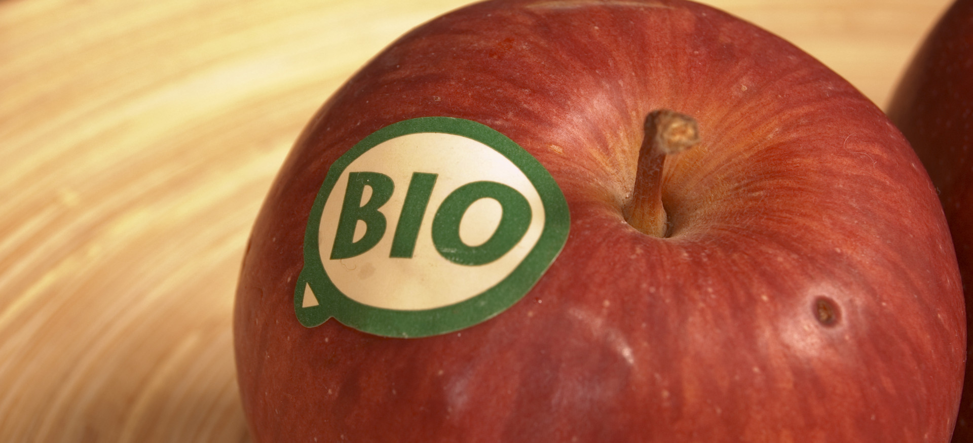 Großaufnahme eines Bio-Apfels